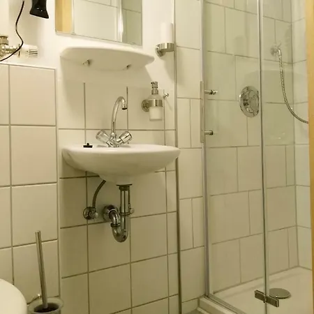 Daire Nijole Winterberg